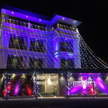 Hotel Seven Oaks Navi Mumbai Ngoại thất bức ảnh