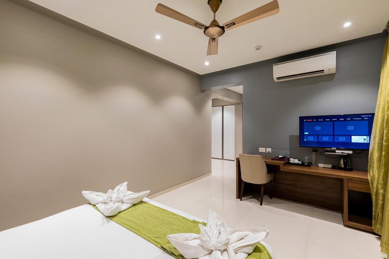 Hotel Seven Oaks Navi Mumbai Ngoại thất bức ảnh