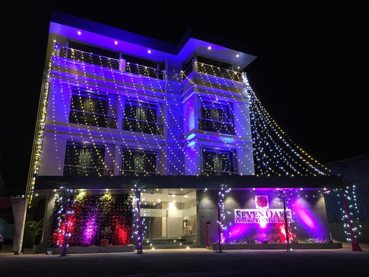 Hotel Seven Oaks Navi Mumbai Ngoại thất bức ảnh